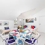 Apartman Priko 63 *