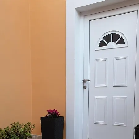 Priko 63 Apartment *