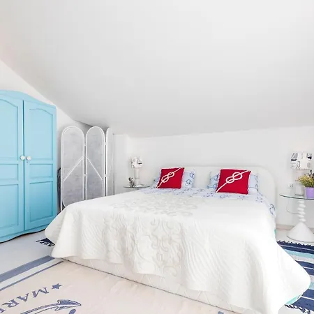 Priko 63 * Mali Losinj